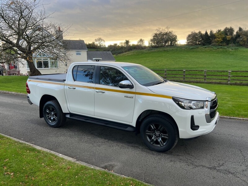 Toyota Hilux D-4D Icon - U19