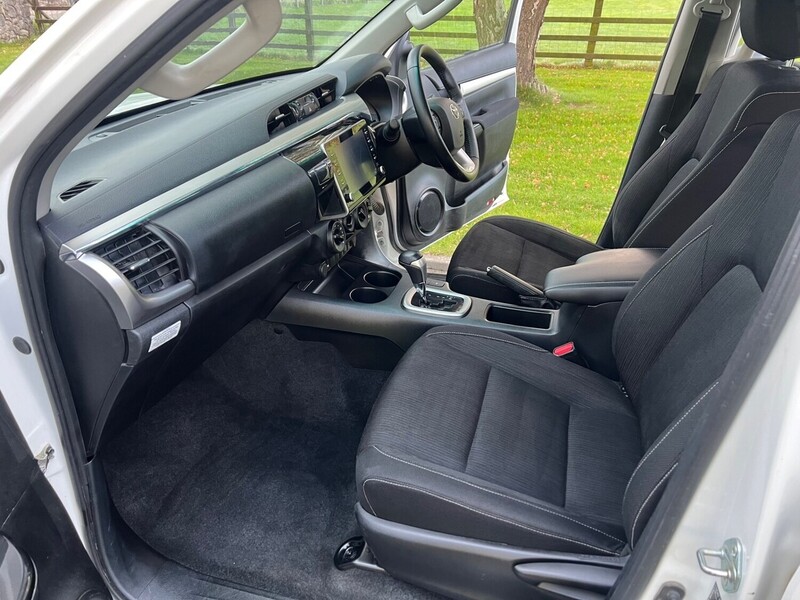 Toyota Hilux D-4D Icon - U19