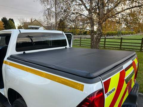 Toyota Hilux D-4D Icon - U19