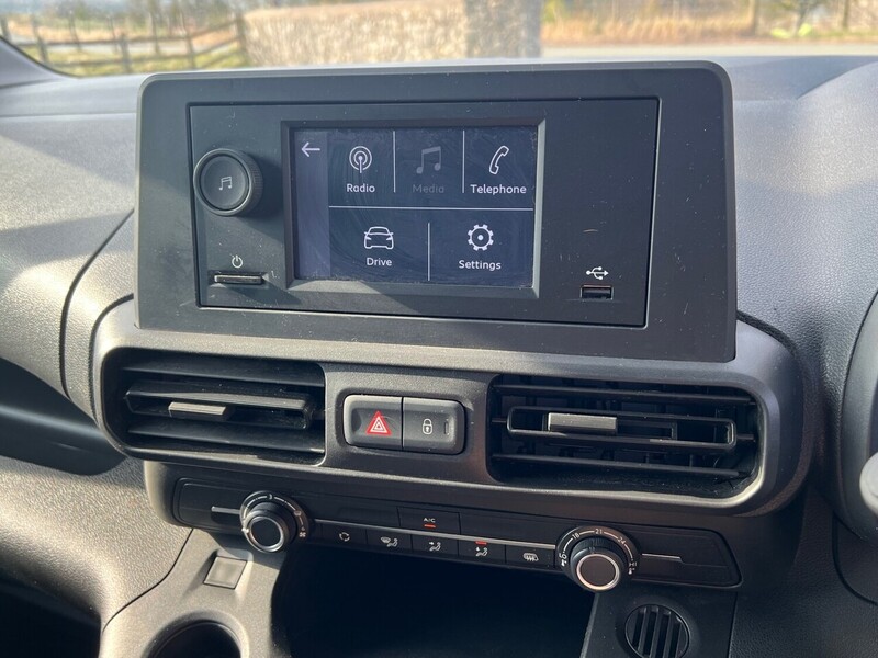 Vauxhall Combo Electric 2300 Dynamic - U2