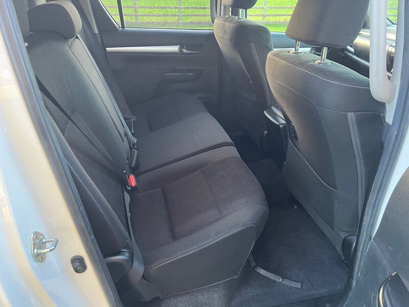 Toyota Hilux D-4D Invincible - U20