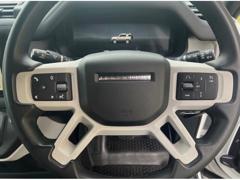 Land Rover Defender 90 D250 MHEV S - U21