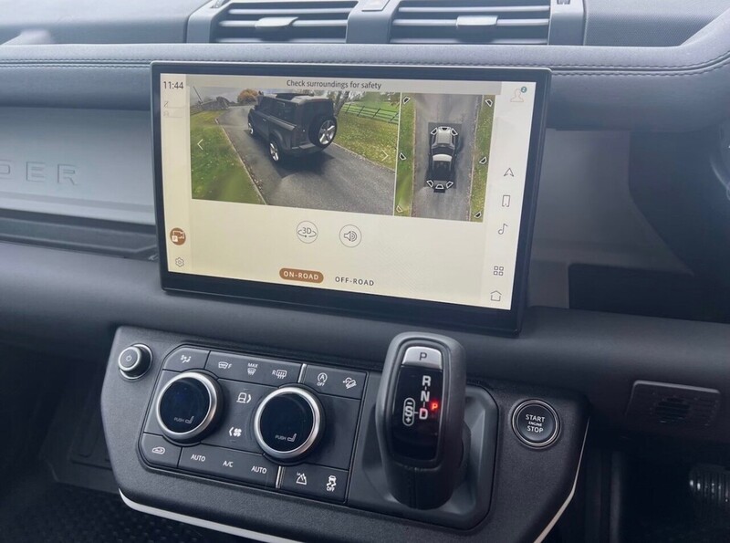 Land Rover Defender 90 D250 MHEV S - U21