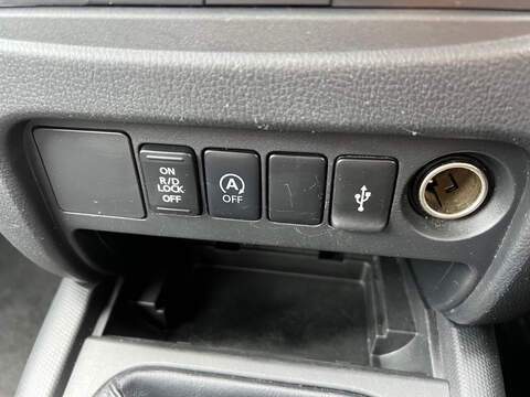 Mitsubishi L200 DI-D DC 4Life - U23