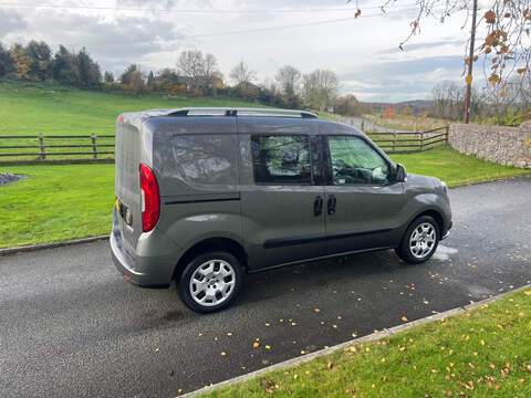 Fiat Doblo MultiJetII Active - U24