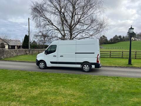 Nissan Interstar dCi 35 Tekna - U25