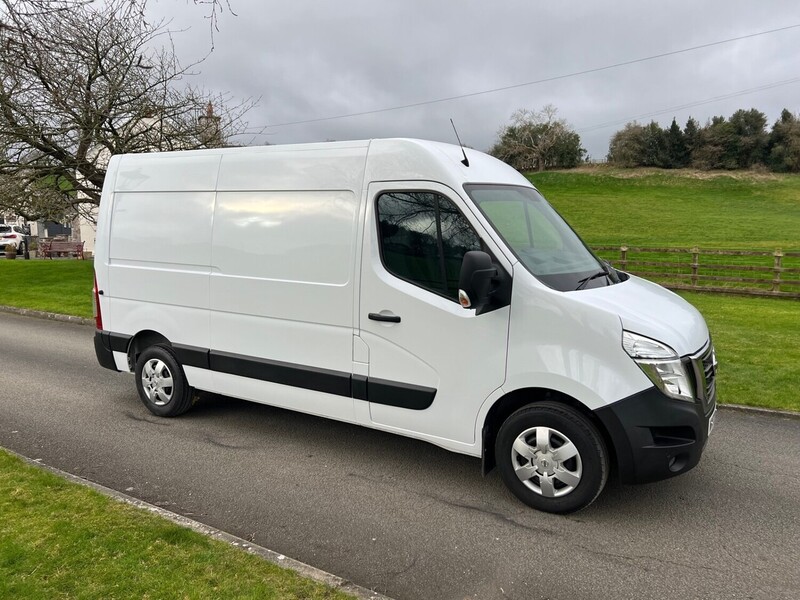 Nissan Interstar dCi 35 Tekna - U25