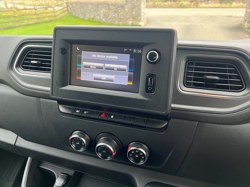 Nissan Interstar dCi 35 Tekna - U25