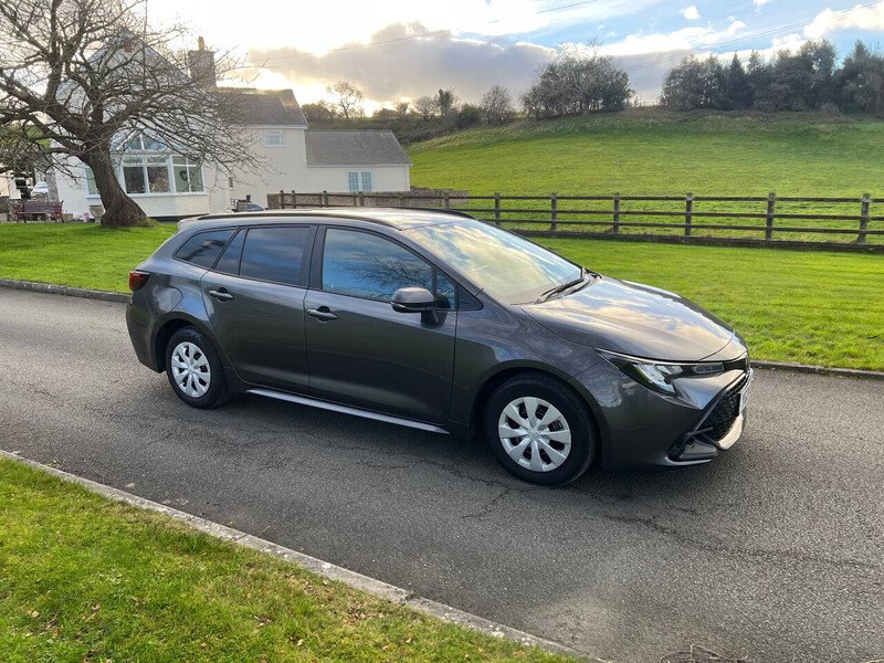 Toyota Corolla VVT-h - U26
