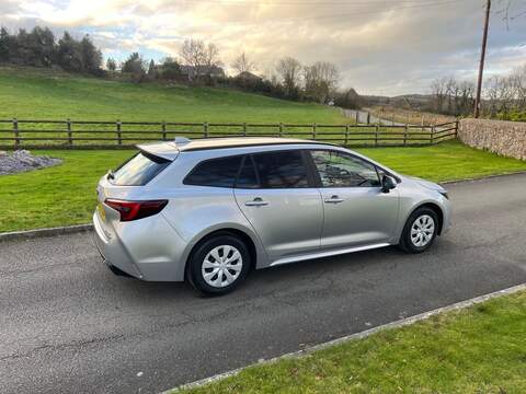 Toyota Corolla VVT-h - U27
