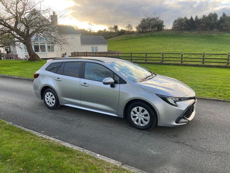 Toyota Corolla VVT-h - U27