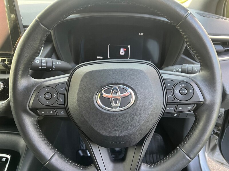 Toyota Corolla VVT-h - U27
