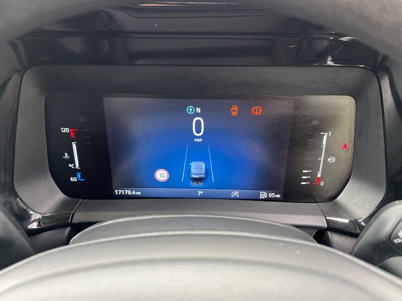 Ford Transit Courier EcoBoost Leader - U30