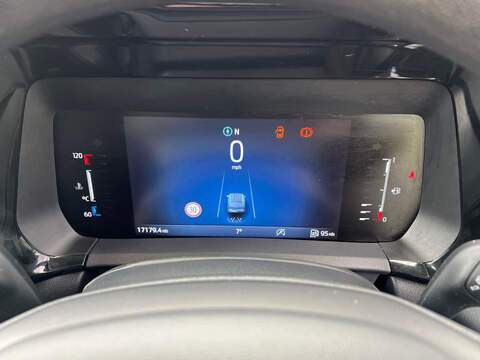 Ford Transit Courier EcoBoost Leader - U30