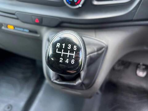 Ford Transit Custom 320 EcoBlue - U32