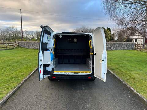 Ford Transit Custom 320 EcoBlue - U32