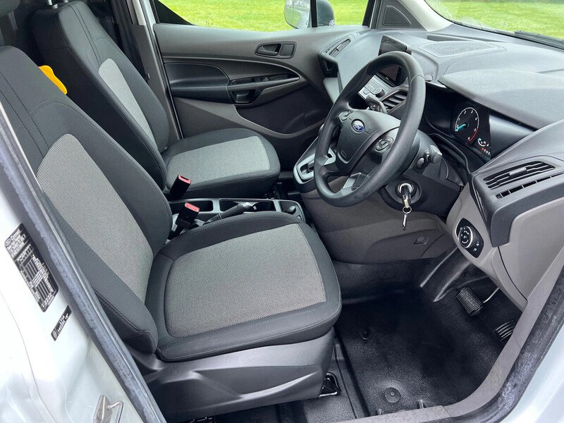 Ford Transit Connect 220 EcoBlue Leader - U35