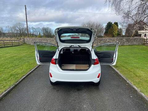 Ford Fiesta Van T EcoBoost MHEV Trend - U36