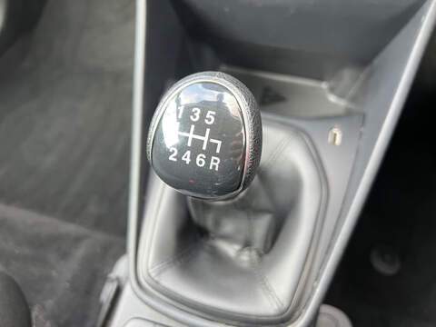 Ford Fiesta Van TDCi - U37