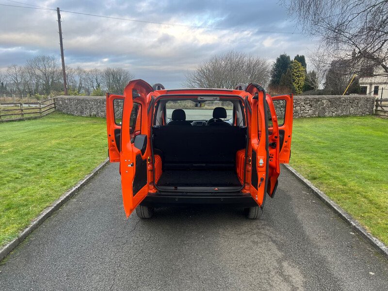Fiat Fiorino MultiJetII Adventure - U39