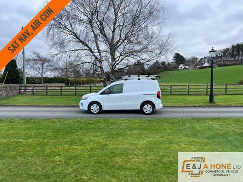 Nissan Townstar F35 2.3 DCI 135 L3 H1 TEKNA CrewCab Dropside