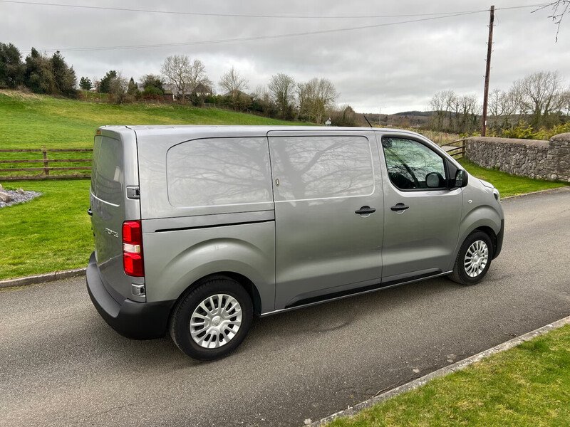 Toyota ProAce D Icon - U43