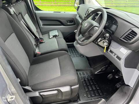 Toyota ProAce D Icon - U43