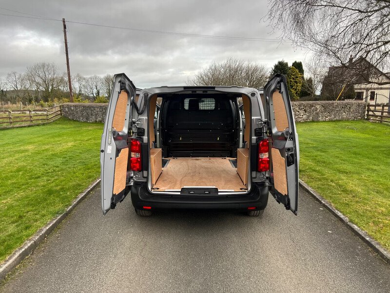 Toyota ProAce D Icon - U43