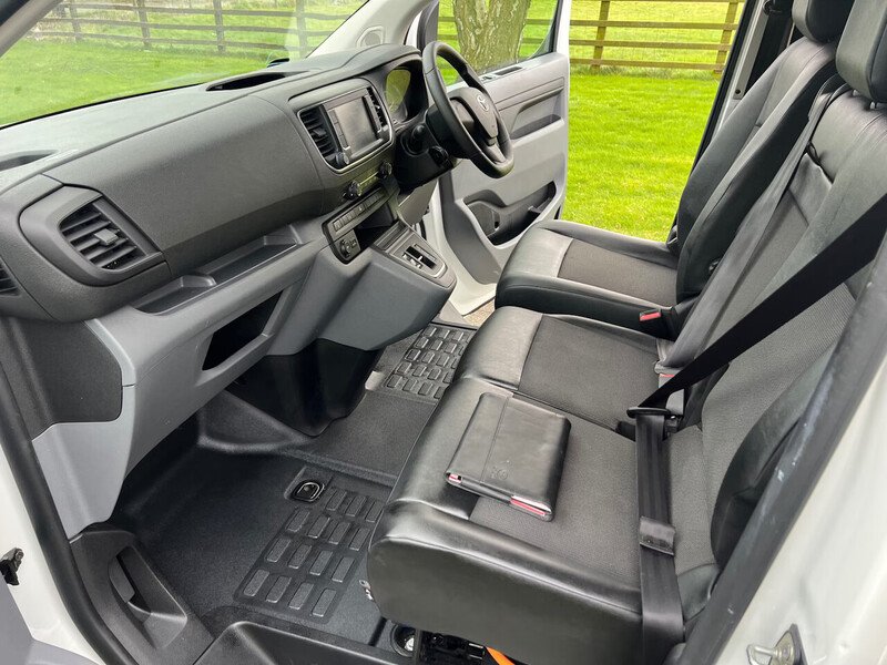Toyota ProAce Icon - U44