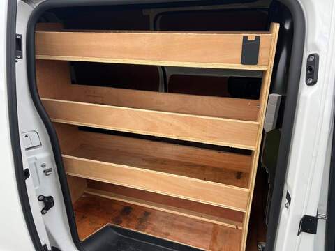 Toyota ProAce Icon - U44