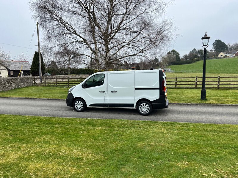 Vauxhall Vivaro CDTi 2900 - U45