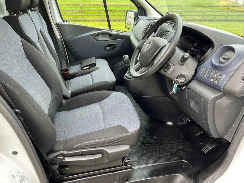 Vauxhall Vivaro CDTi 2900 - U45