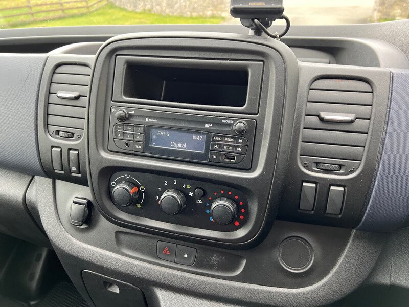 Vauxhall Vivaro CDTi 2900 - U45