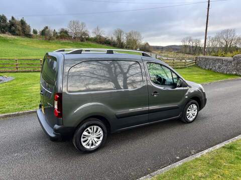 Peugeot Partner VTi 676 SE - U47