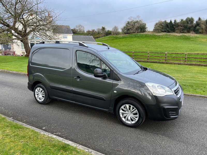 Peugeot Partner VTi 676 SE - U47