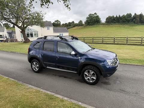 Dacia Duster dCi Laureate 4X4 - U48