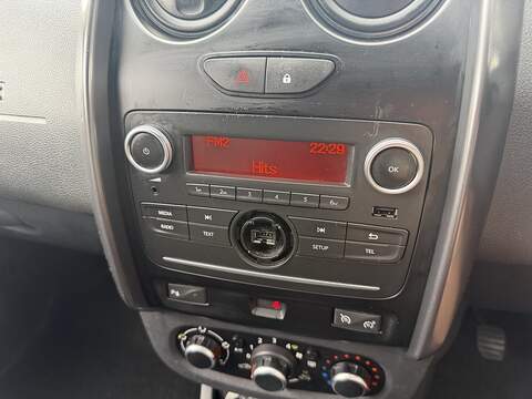 Dacia Duster dCi Laureate 4X4 - U48