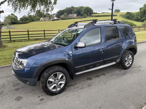 Dacia Duster dCi Laureate 4X4 - U48