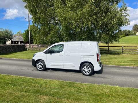 Fiat Doblo BlueHDi 650Kg - U5