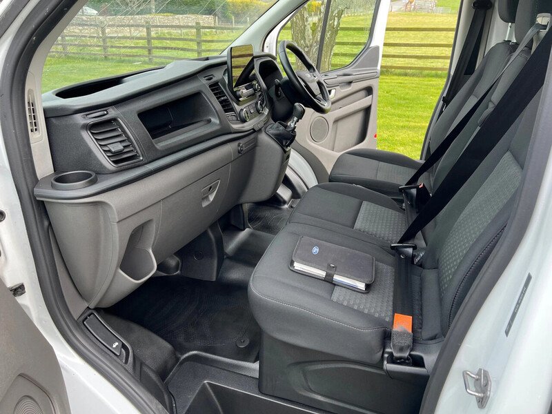 Ford Transit Custom 300 EcoBlue Trend - U52