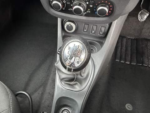 Dacia Duster dCi Laureate 4X4 - U55
