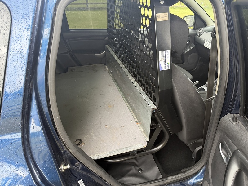 Dacia Duster dCi Laureate 4X4 - U55