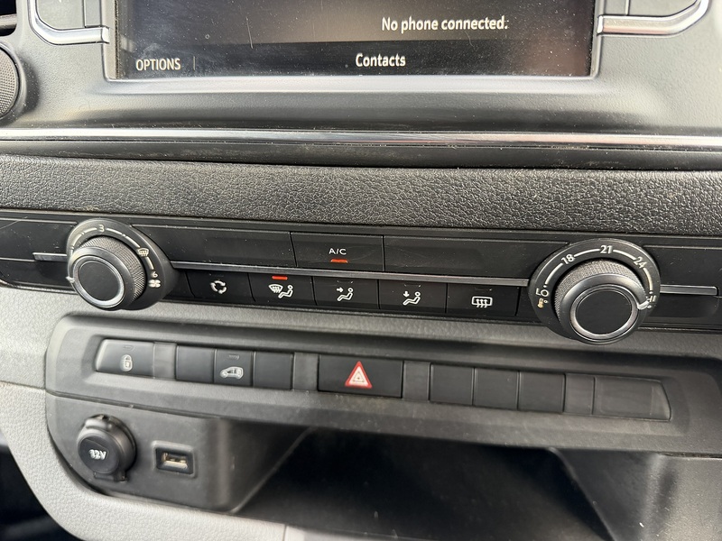 Vauxhall Vivaro Turbo D 3100 Dynamic - U56