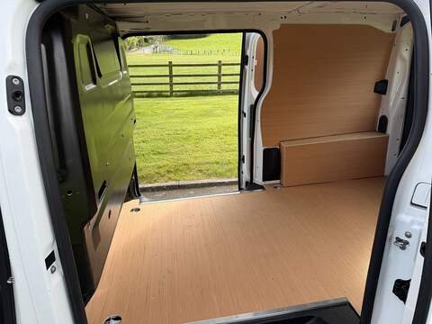 Vauxhall Vivaro Turbo D 3100 Dynamic - U56