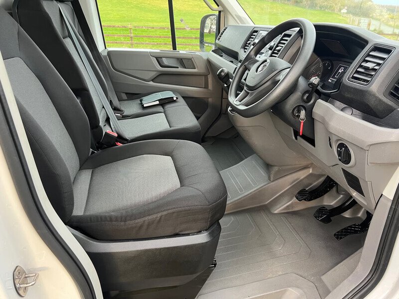 Volkswagen Crafter TDI CR35 Startline dropside - U58