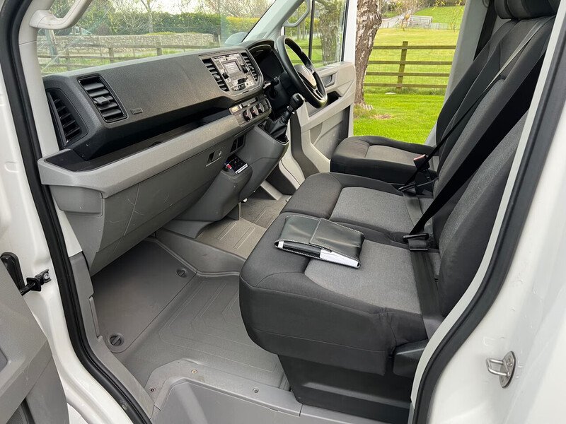Volkswagen Crafter TDI CR35 Startline dropside - U58