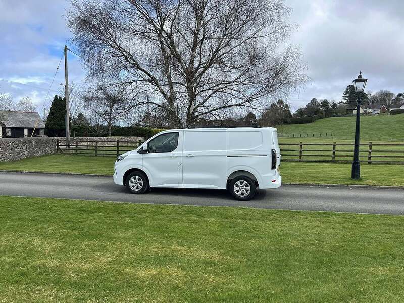 Ford Transit Custom 320 EcoBlue Limited - U61
