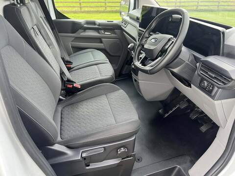 Ford Transit Custom 320 EcoBlue Limited - U61