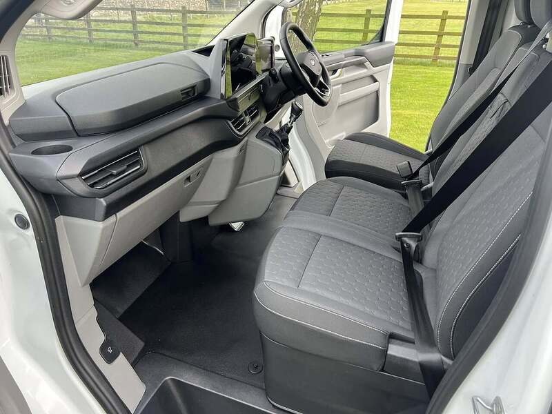 Ford Transit Custom 320 EcoBlue Limited - U61