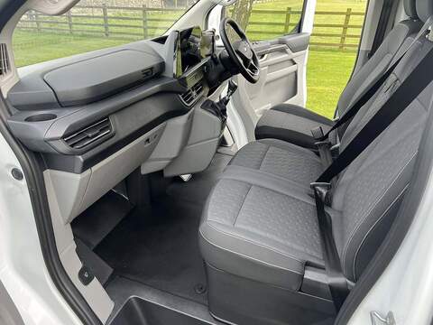 Ford Transit Custom 320 EcoBlue Limited - U61